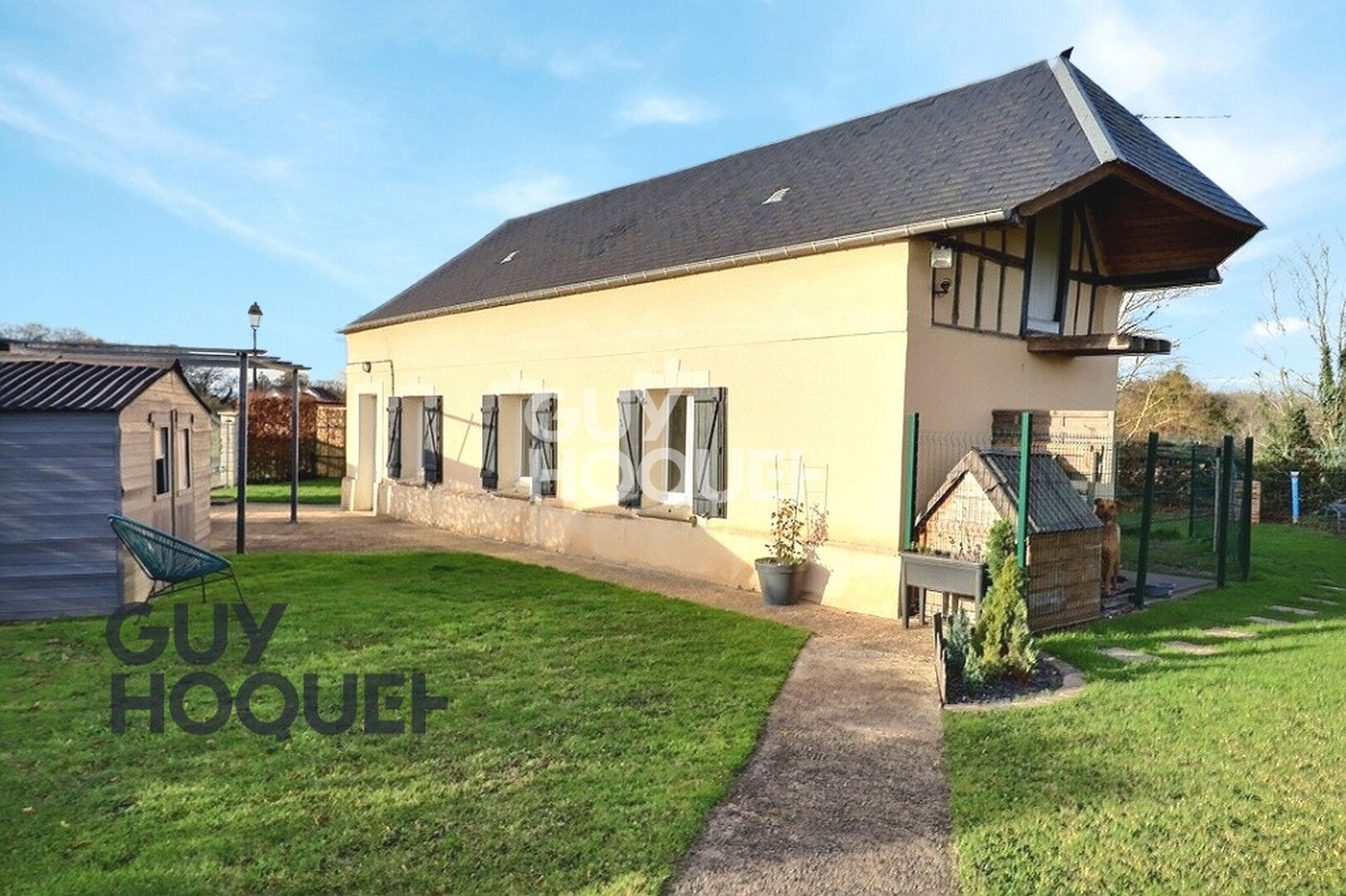 Charmant village avec commerces et écoles