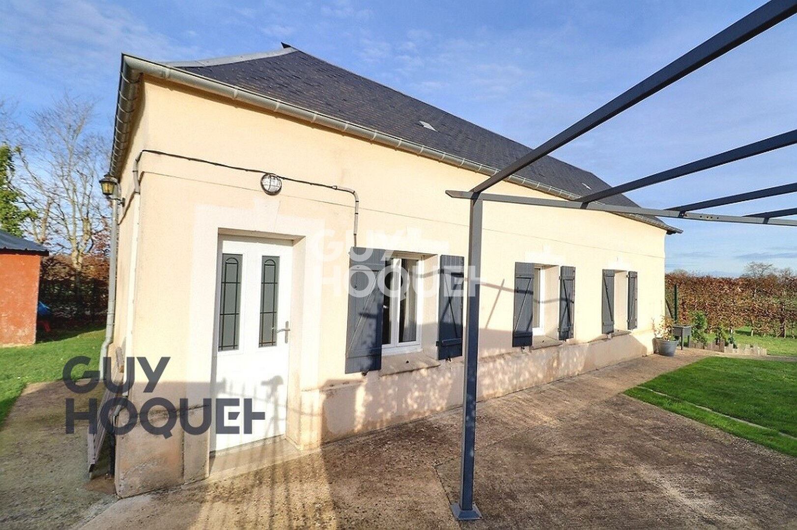 Charmant village avec commerces et écoles