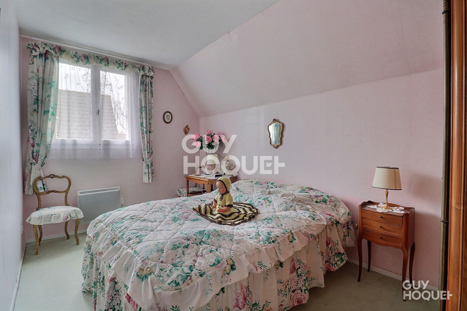 Bernay, commerces, transports et écoles à pied