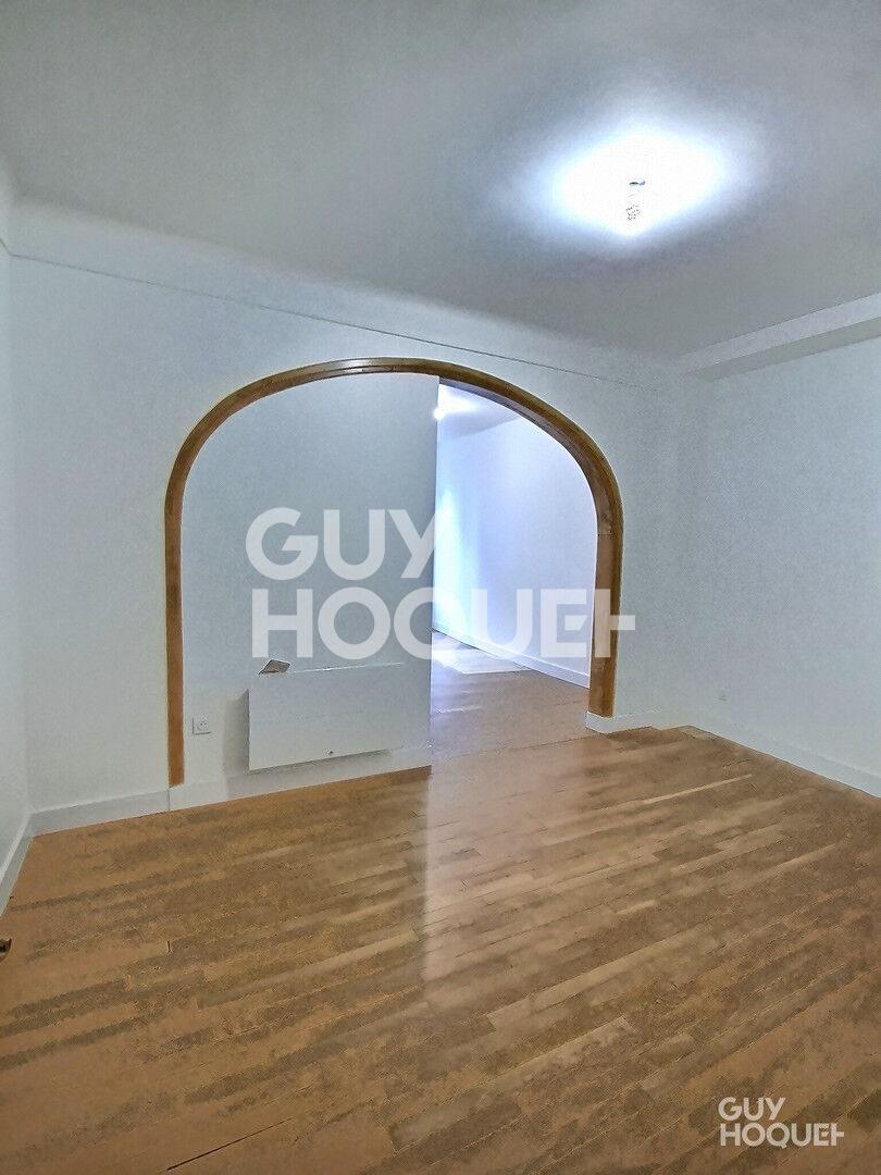 Local commercial A Louer Bernay