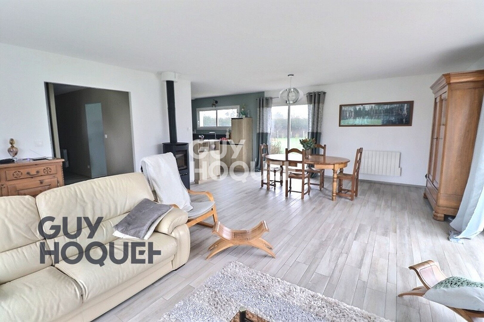 Axe Bernay//Pont-Audemer à la campagne dans un petit Hameau