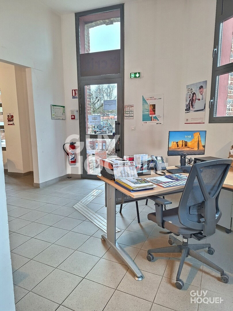 Bernay à louer local  Commercial  de 106 m²