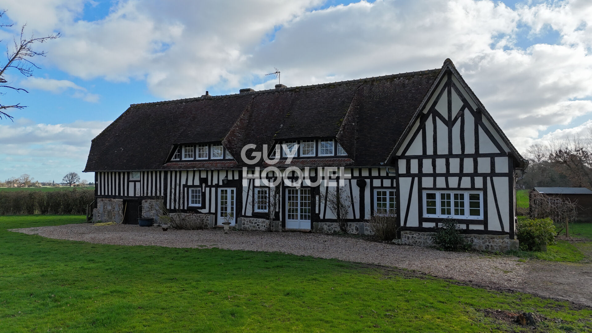 Maison 20 Minutes au sud de BERNAY