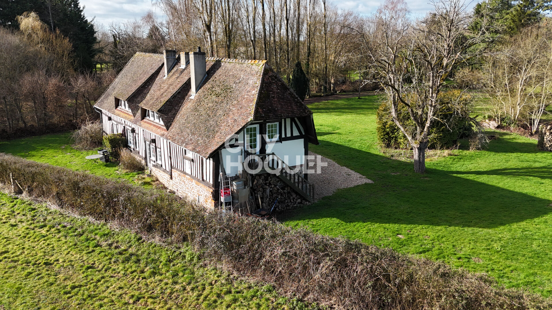 Maison 20 Minutes au sud de BERNAY