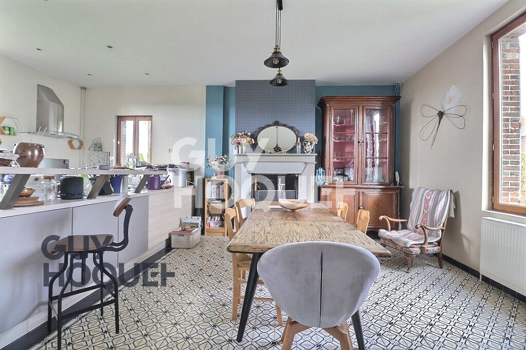 Elegante maison de charme d'environ 184m²