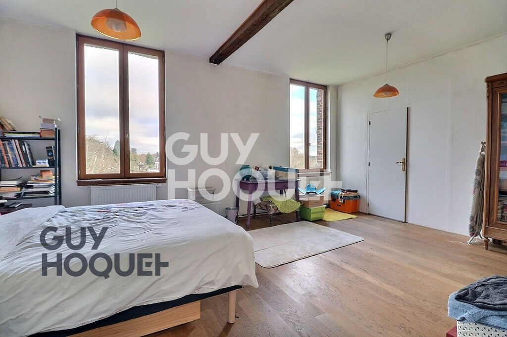 Elegante maison de charme d'environ 184m²