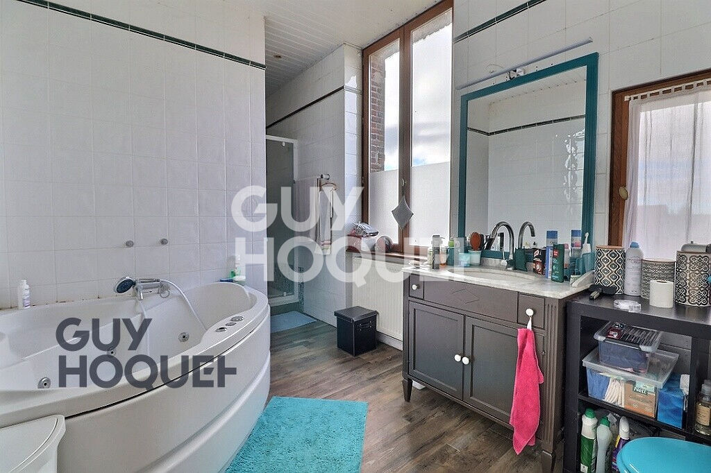 Elegante maison de charme d'environ 184m²