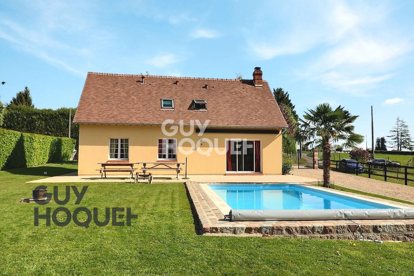 Maison traditionnelle dans un environnement agréable