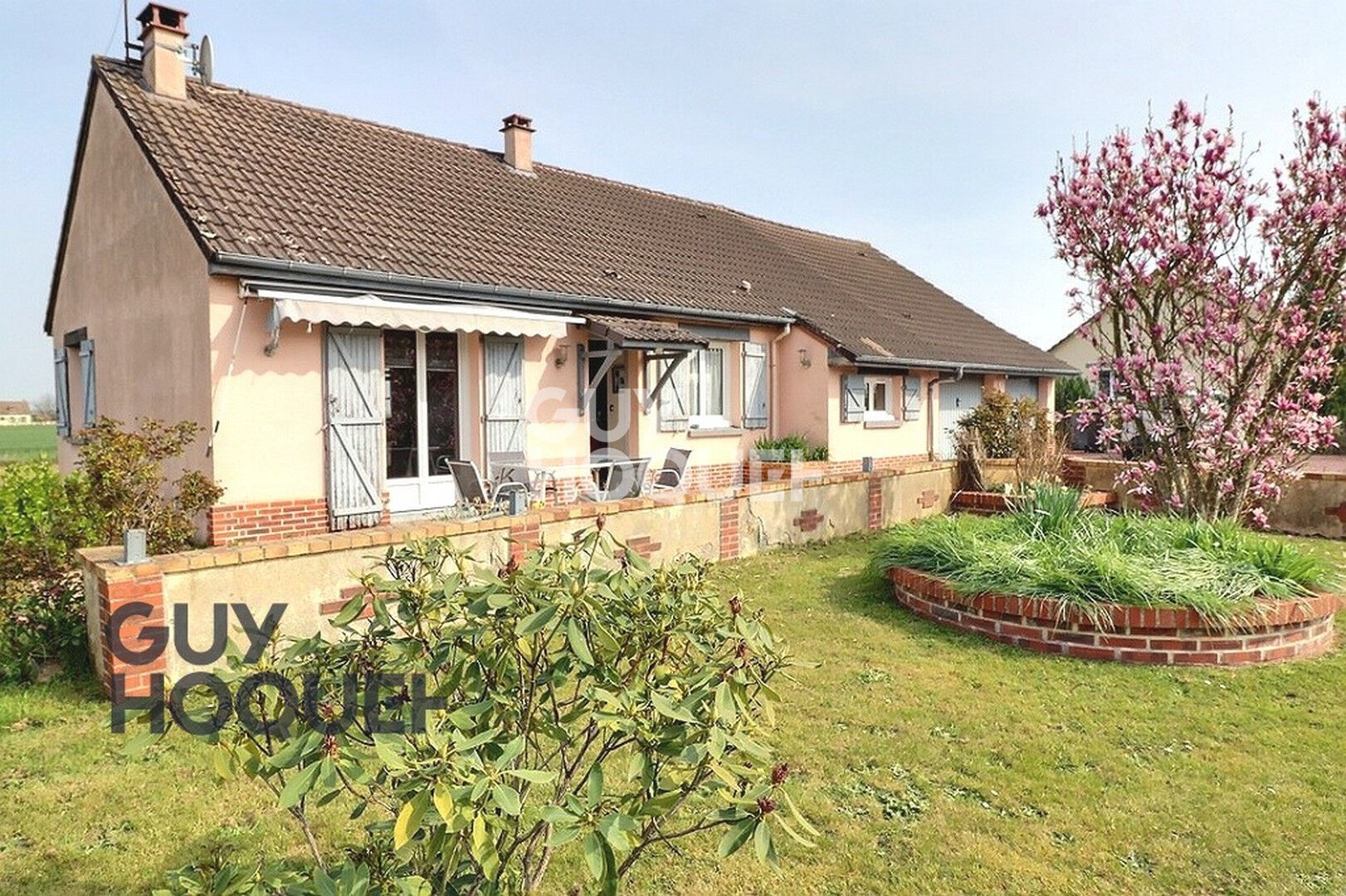 4 Km de Bernay, dans un petit hameau