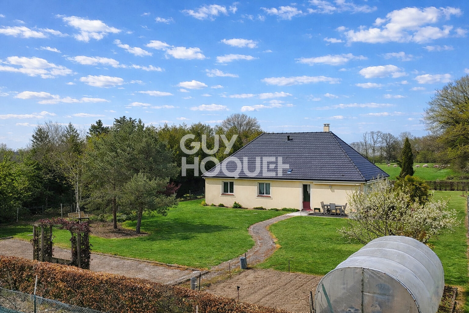 Aux alentours de Beaumesnil