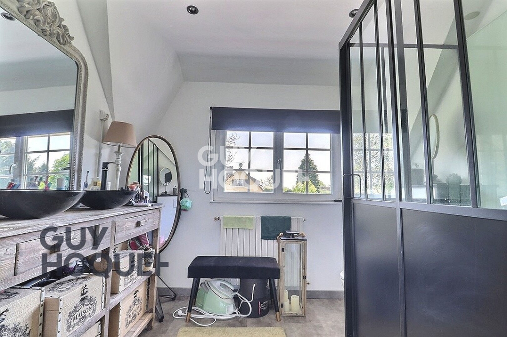 Maison traditionnelle proche Bernay