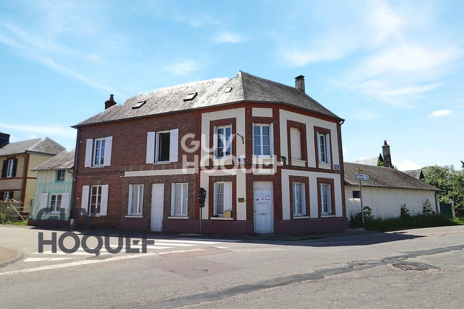 Mesnil en Ouche, maison de caractère de 285m²