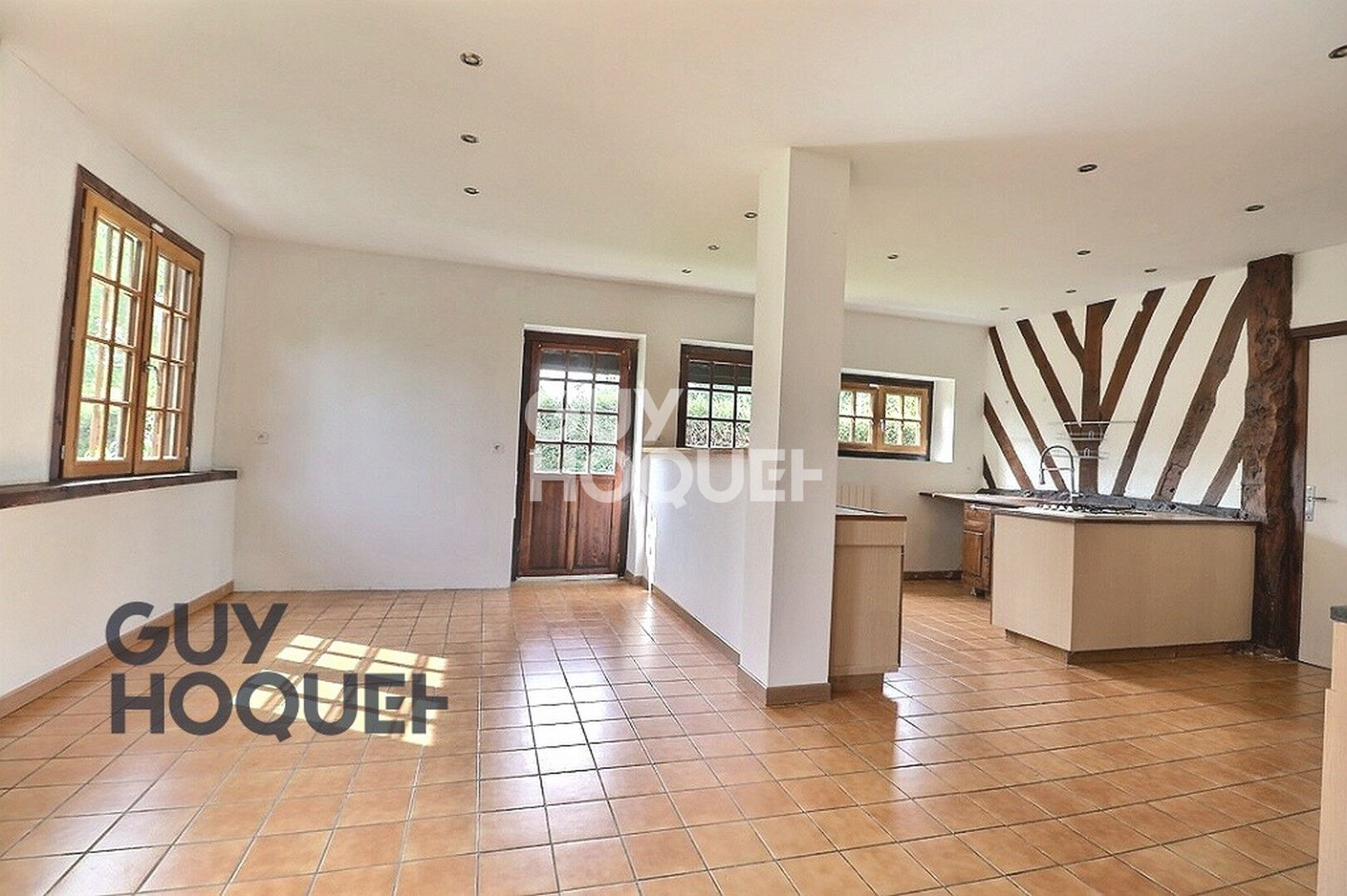 Axe Bernay/ Pont-Audemer, Ancien pressoir de 205m²