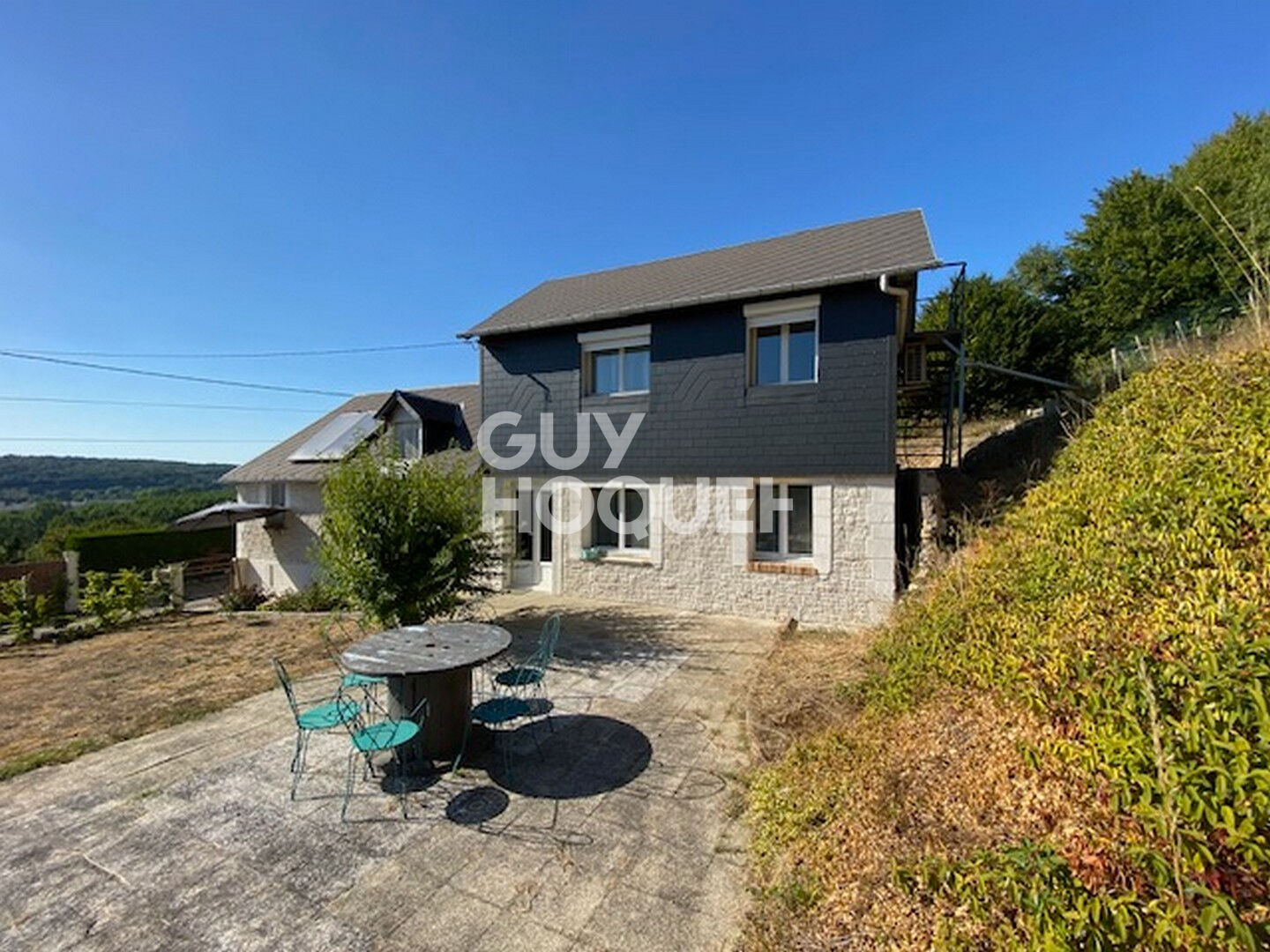 14km de Bernay, Maison avec vue sur la vallée de la Risle