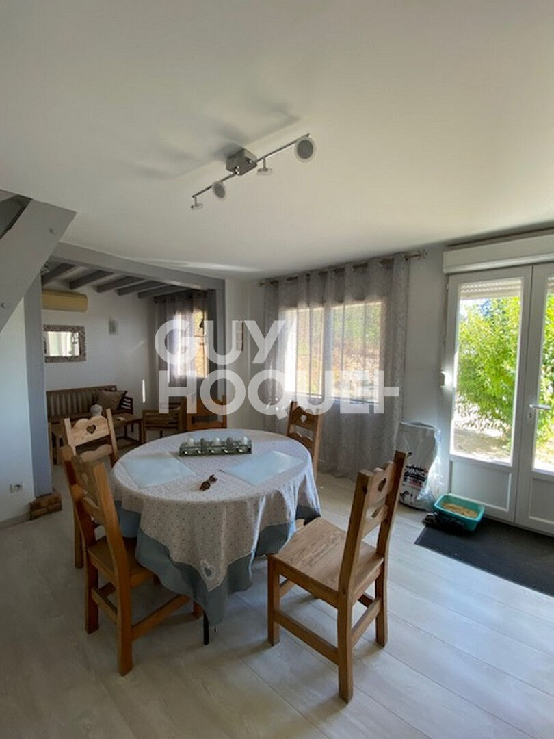 14km de Bernay, Maison avec vue sur la vallée de la Risle