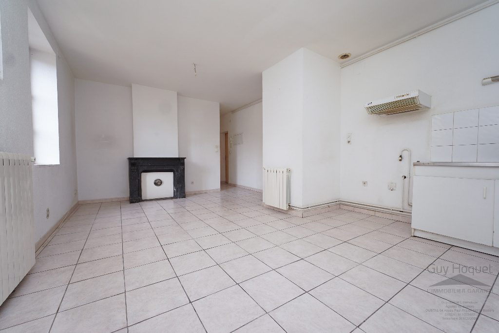 À vendre, appartement 4 pièces de 67,73 m² à BEZIERS (34500).