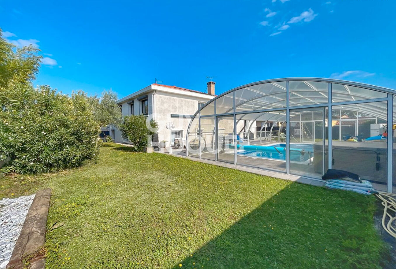 Maison familiale 9 pièces 300 m² Coeur de Saint-Jean