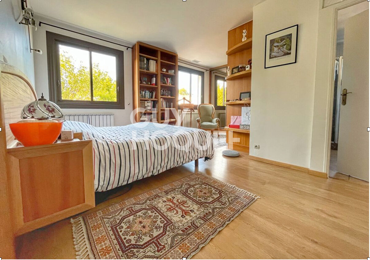 Maison familiale 9 pièces 300 m² Coeur de Saint-Jean