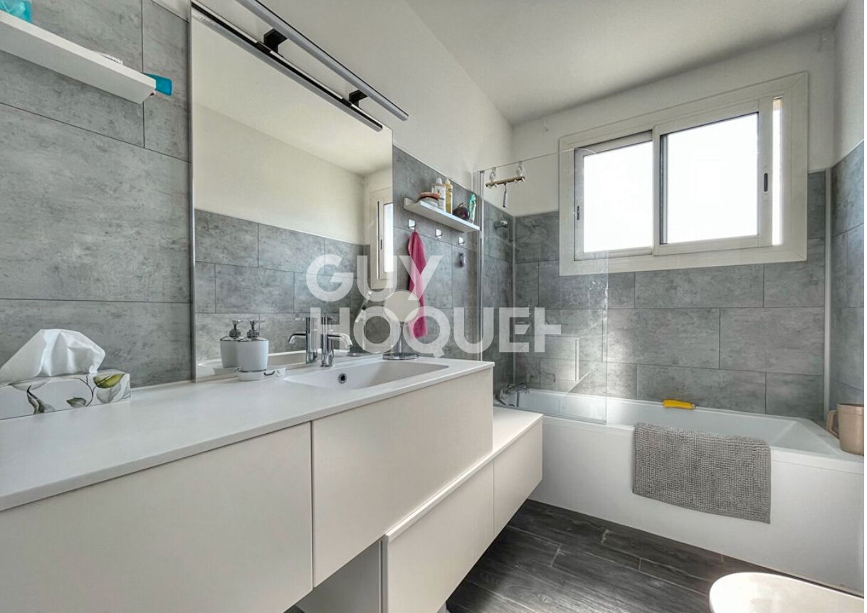 Maison familiale 9 pièces 300 m² Coeur de Saint-Jean