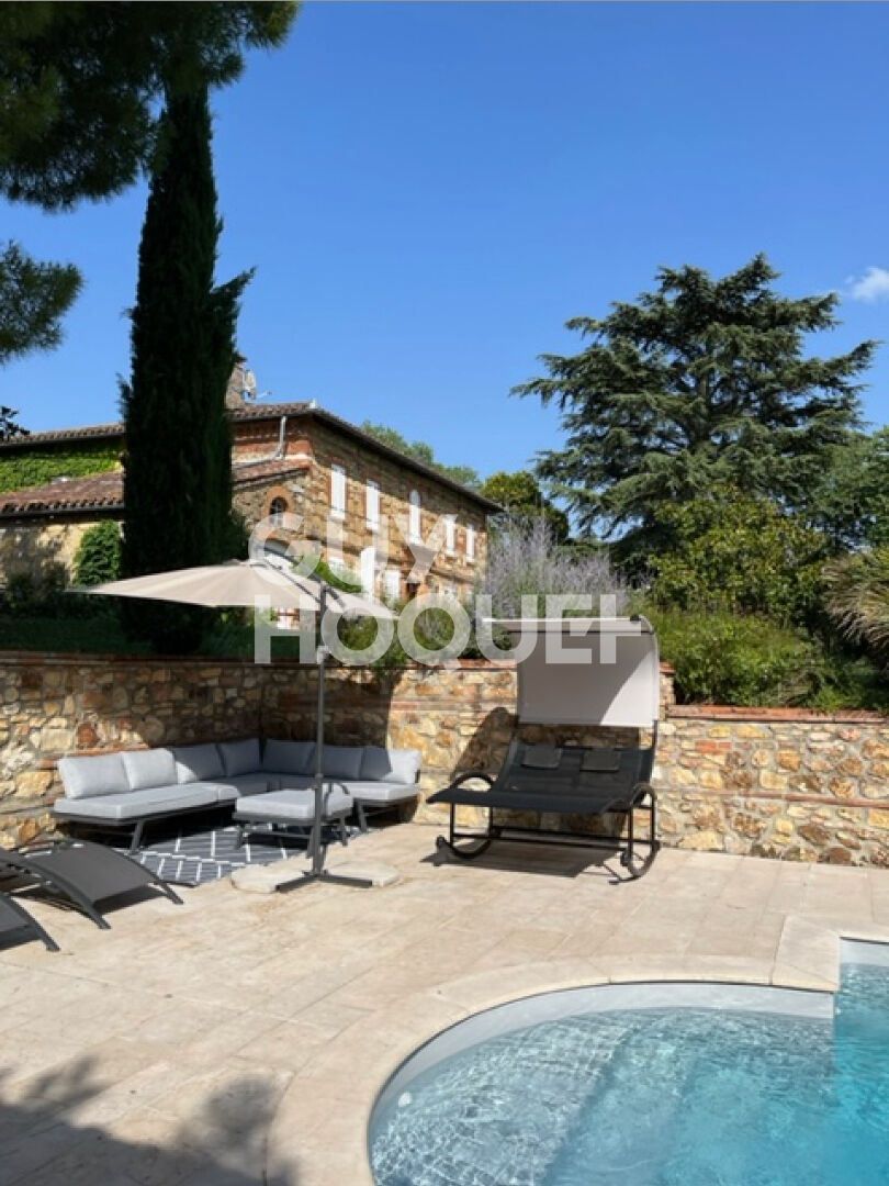 Exclusivité - Maison de 6 pièces, 242 m² - Un havre de paix au coeur du Gers