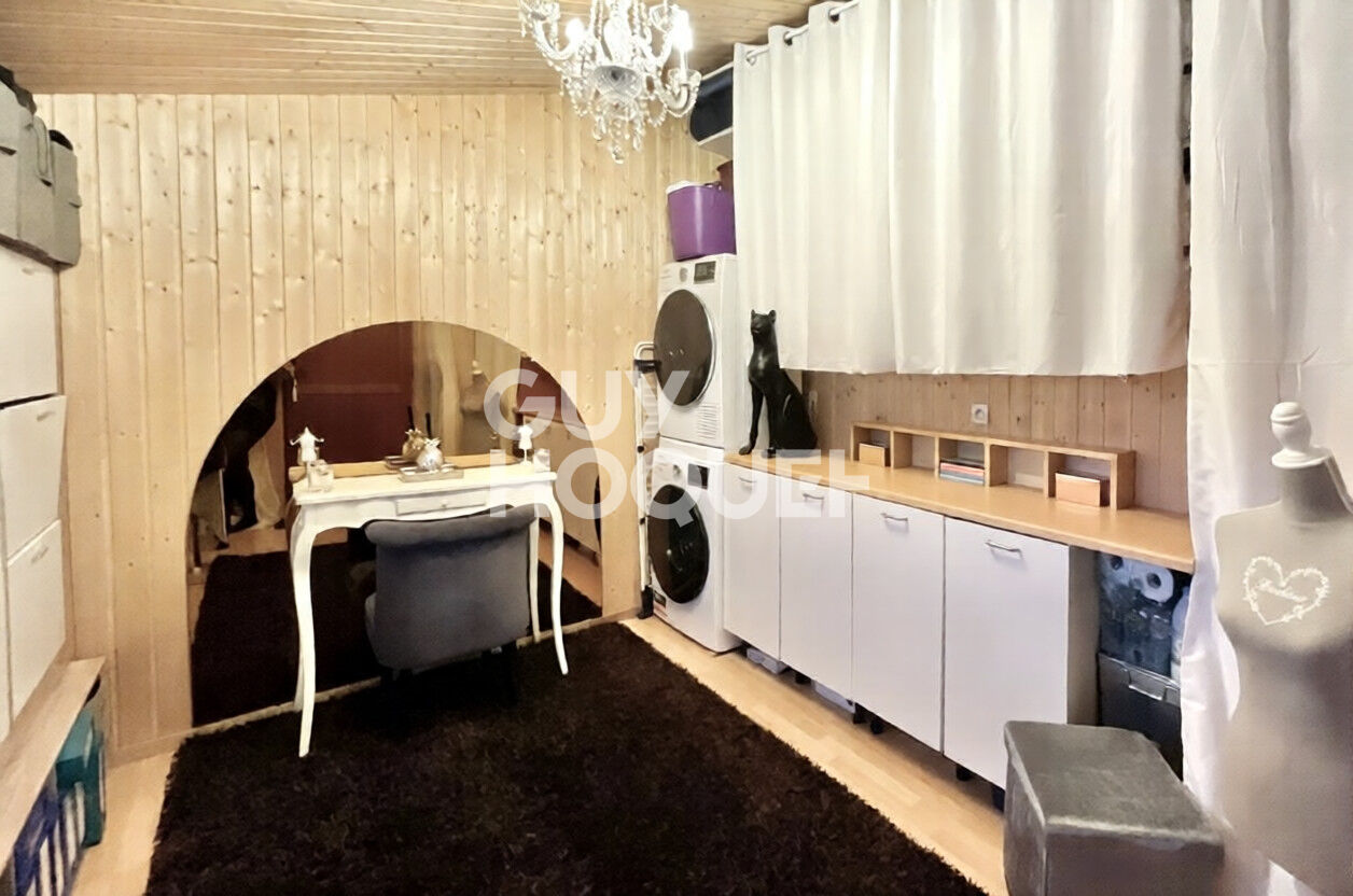 Confort et Sérénité dans un Domaine Résidentiel Prestigieux