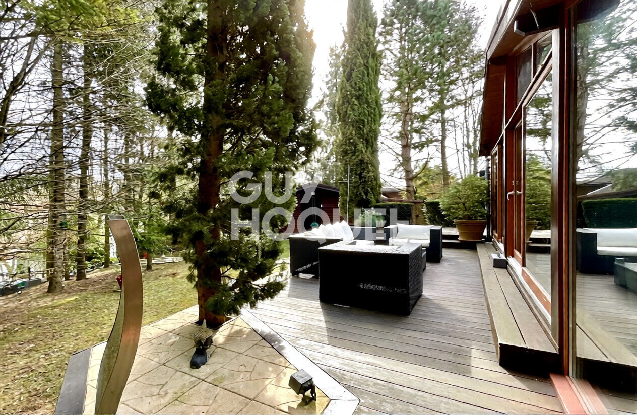 Confort et Sérénité dans un Domaine Résidentiel Prestigieux