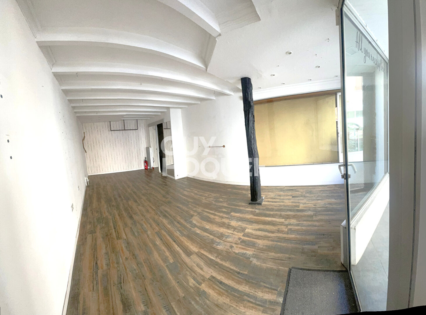 À LOUER - LOCAL COMMERCIAL - CENTRE-VILLE BLAGNAC