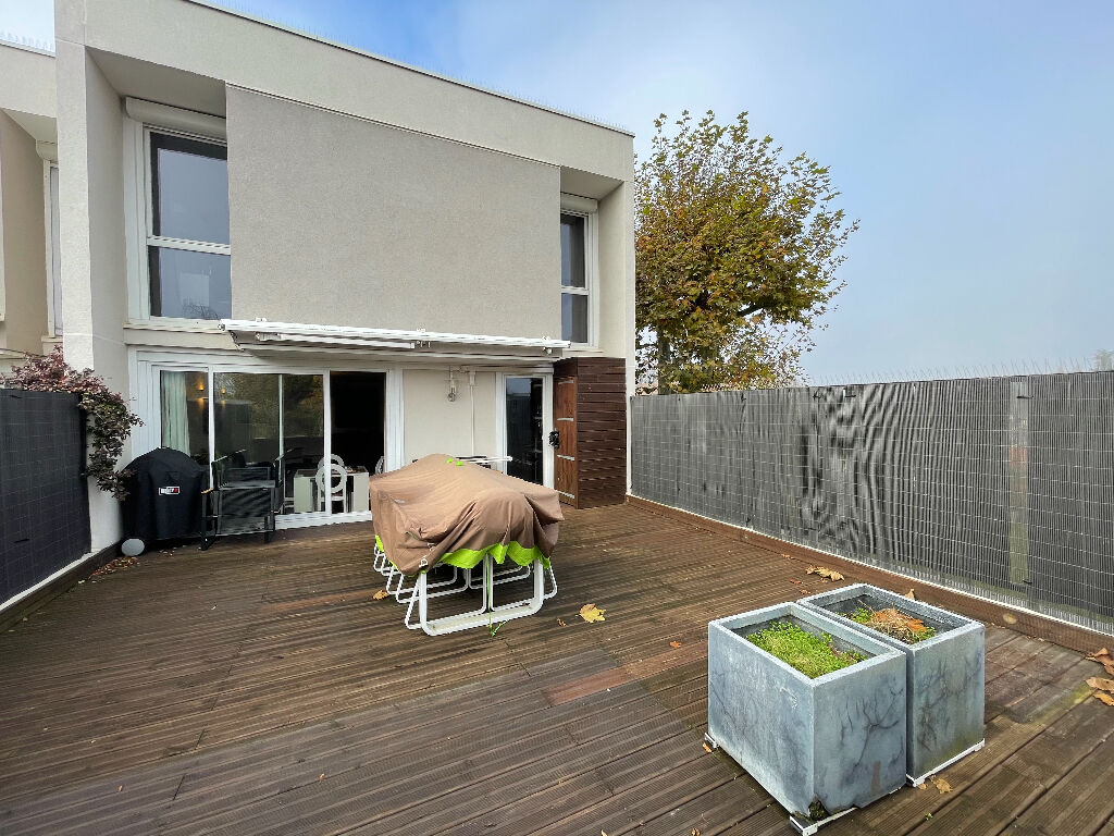 Appartement  4 pièces 76.25 m2