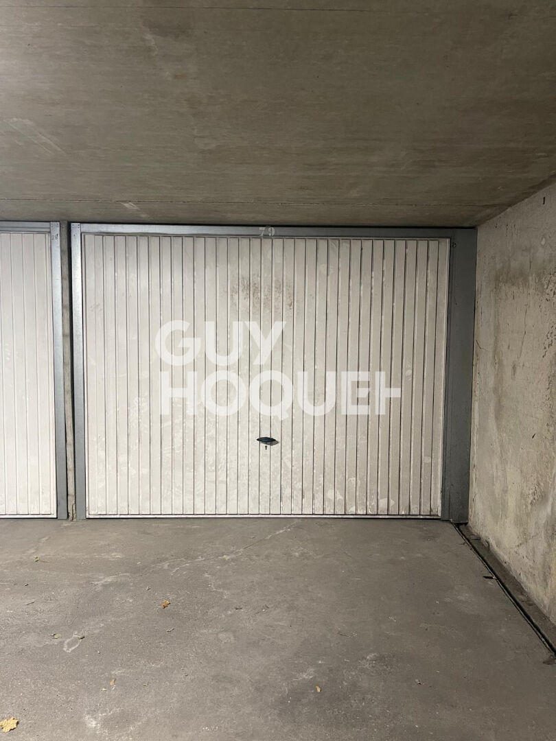 Parking / box Mennecy 12.5 m2