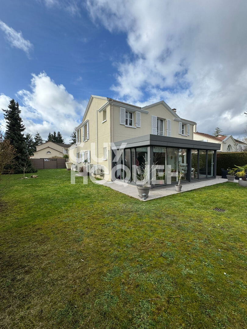 Maison 7 pièces 165 m²  golf de Bondoufle