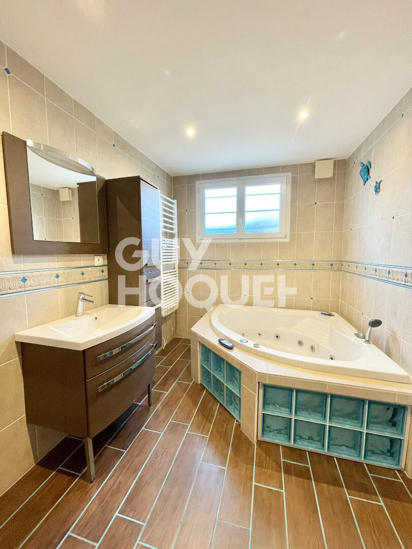 Maison 7 pièces - 135 m² - Bondoufle