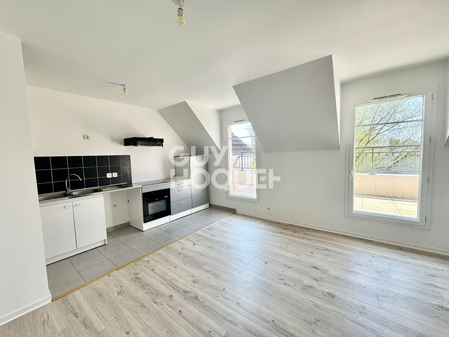 Appartement Le Plessis Pate 3 pièce(s) 59.82 m2