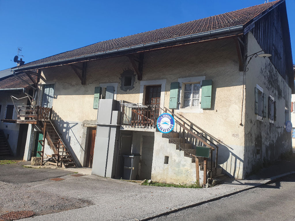 Bâtisse Ancienne à  Réhabiliter  BONNE