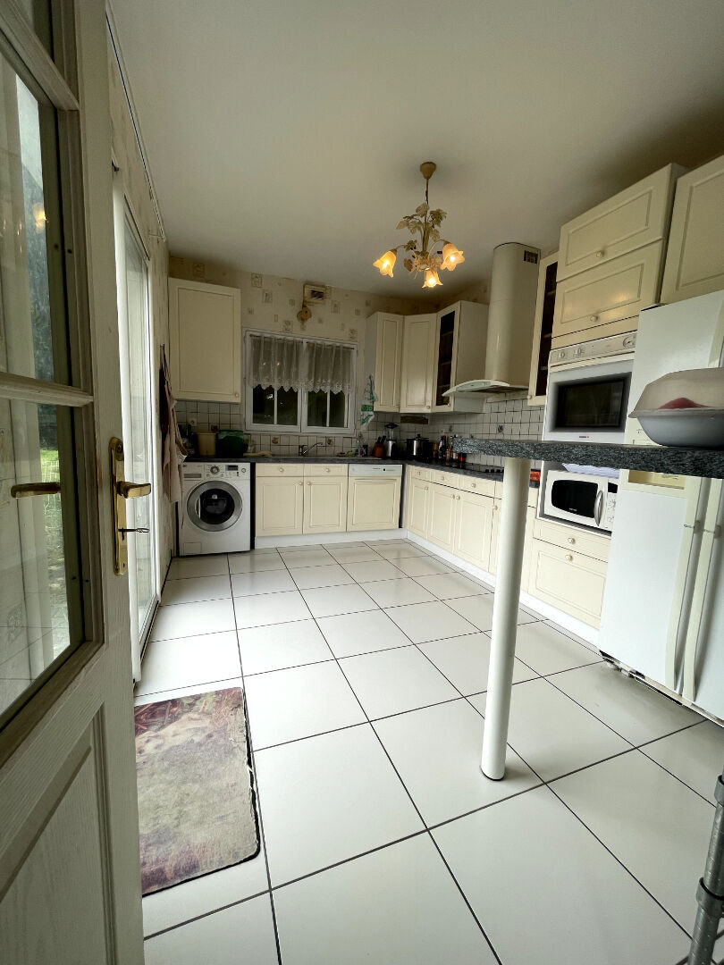 Maison Saint Andre De Cubzac 6 pièce(s) 182 m2