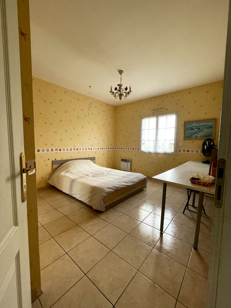 Maison Saint Andre De Cubzac 6 pièce(s) 182 m2