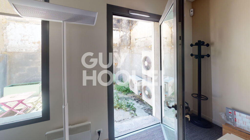 Immeuble d'activité tertiaire Bordeaux  Rive droite 157m2 