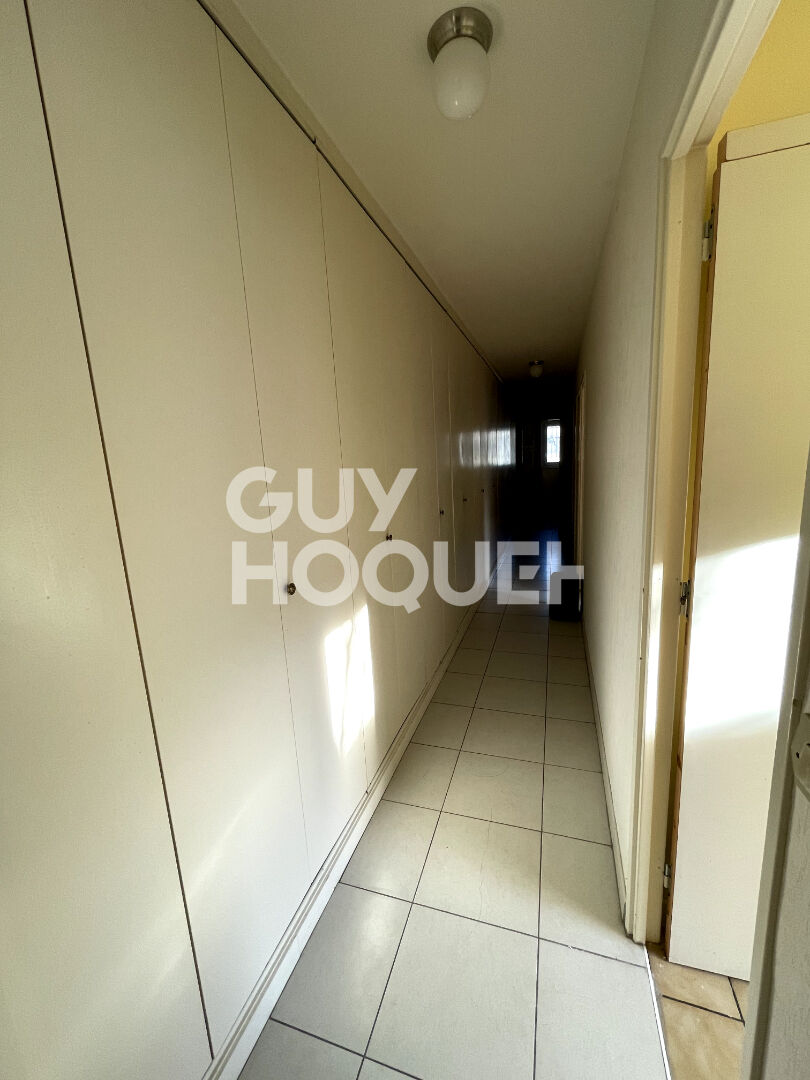 Maison  Haut Cenon 6 pièce(s) 135 m2