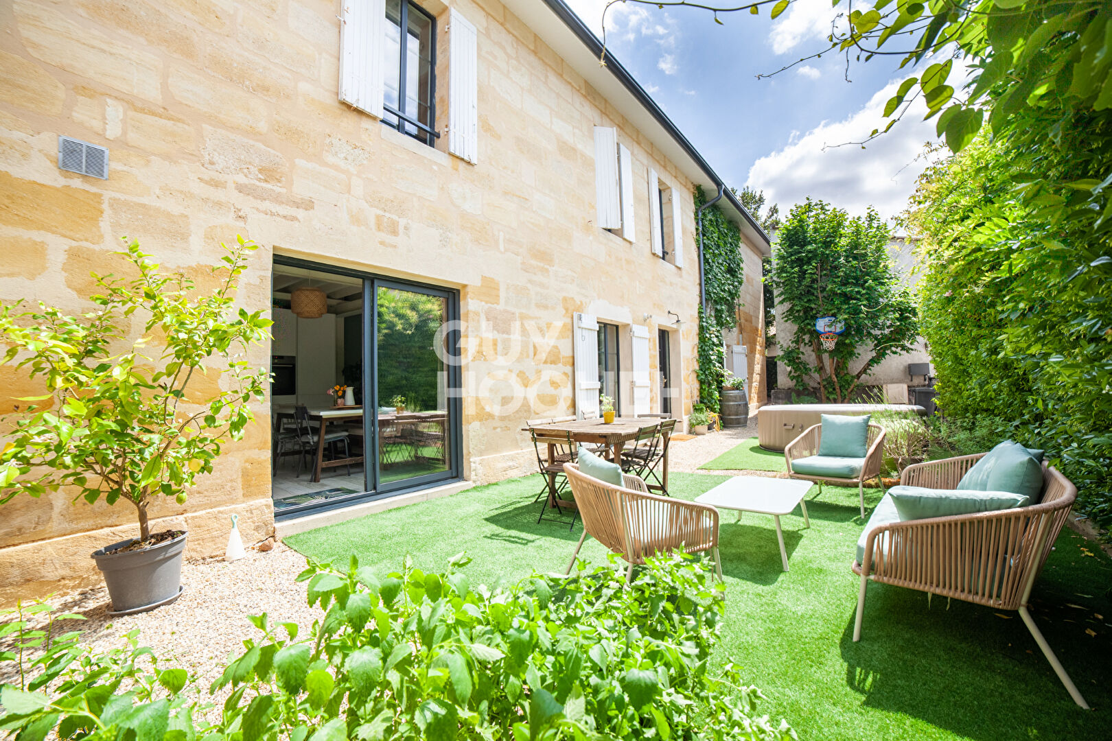 Maison de charme 147m2 - 5 pièces - Eysines / Vigean