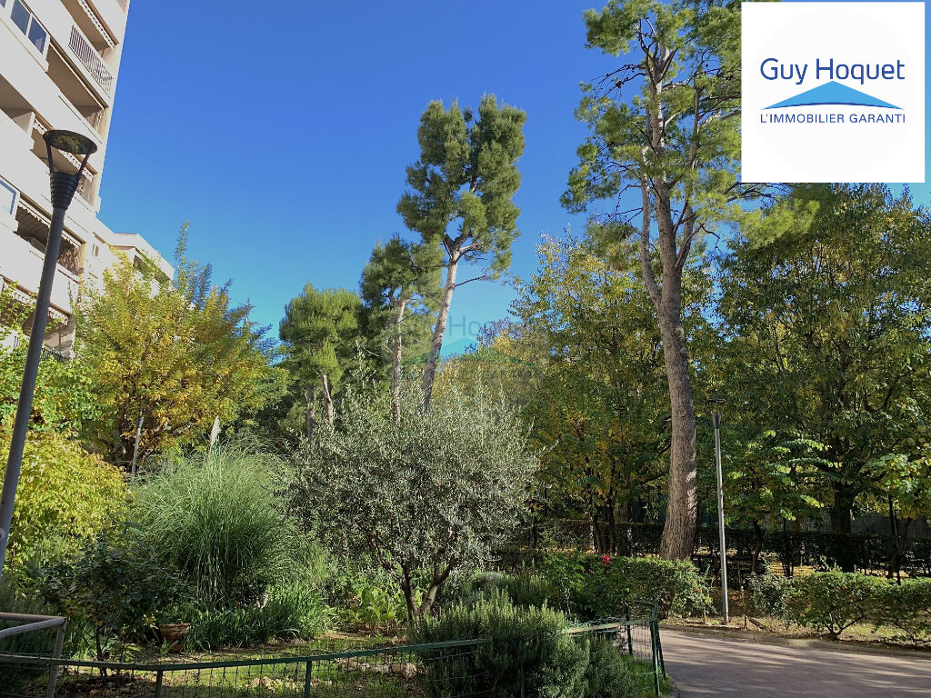 Appartement 80 m² avec balcon sur Marseille 11