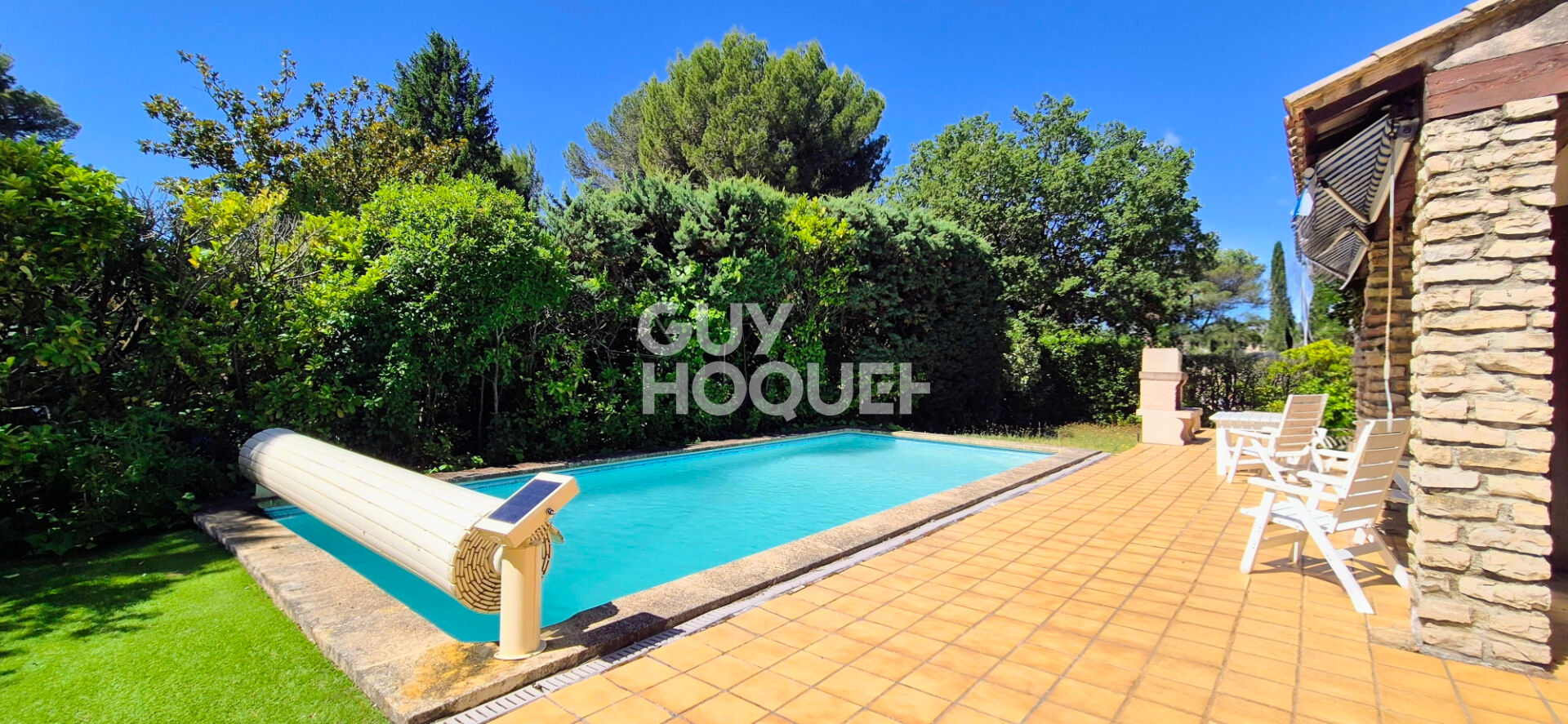 A Bouc Bel Air maison familiale de 4 chambres 110 m2 sur terrain de 1.430 m2 avec piscine