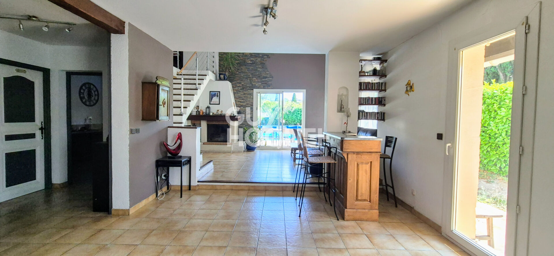 Bouc Bel Air, maison  de 129 m2 , 3 chambres , sur terrain de 540 m2 avec piscine