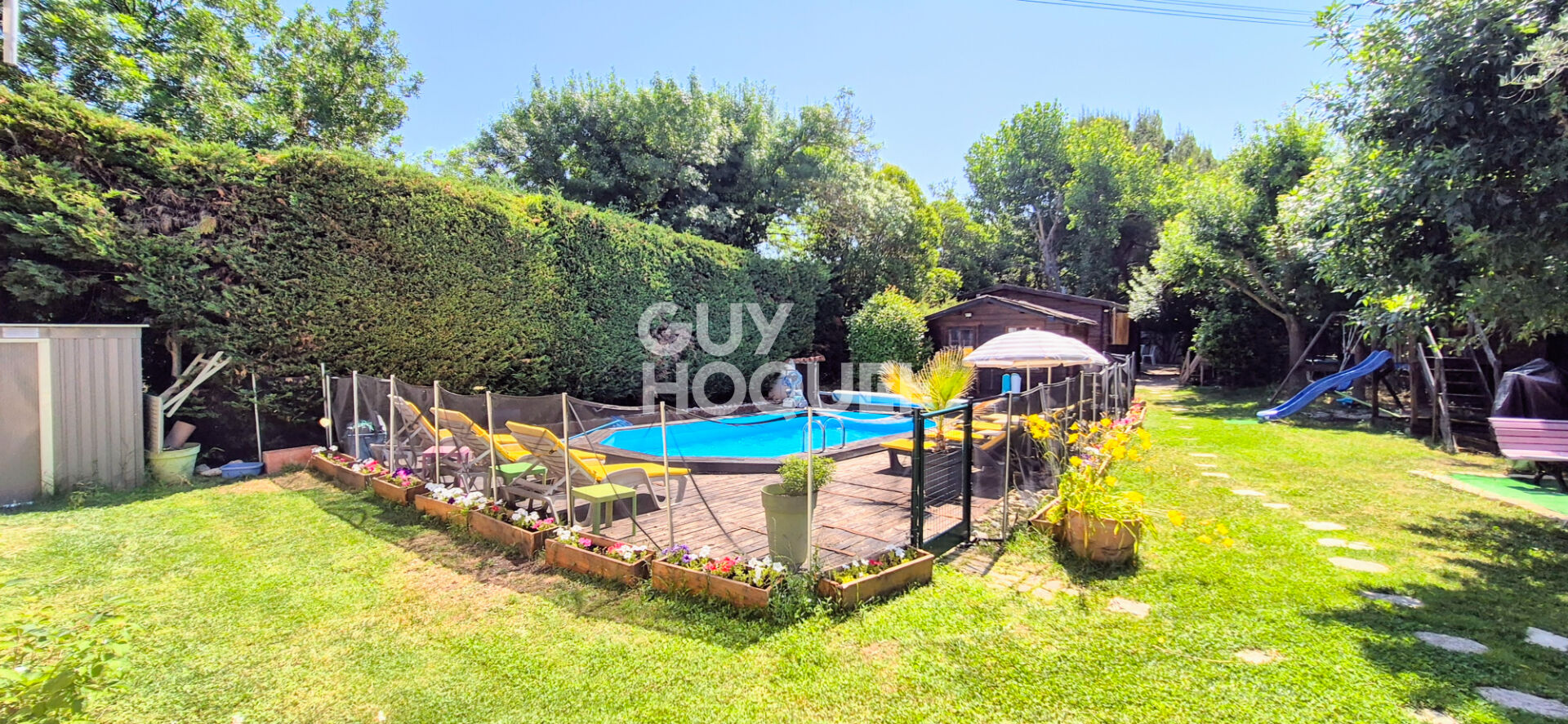 Bouc Bel Air grande maison familiale de 154 m2 sur terrain de 1.216 m2 avec piscine, chalet de 40 m2