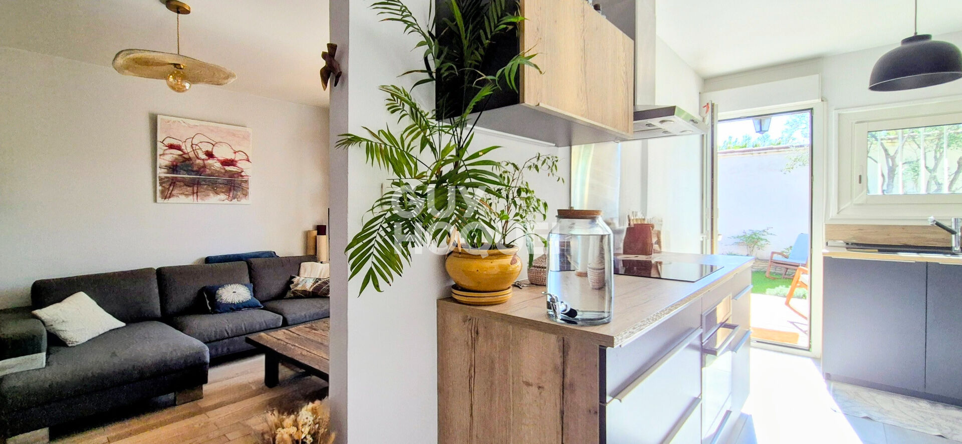 A Calas, maison de plain pied au calme et sans vis à vis, proche commerces  et école