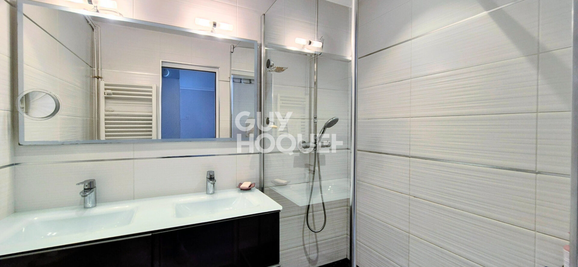 A Calas, maison de plain pied au calme et sans vis à vis, proche commerces  et école