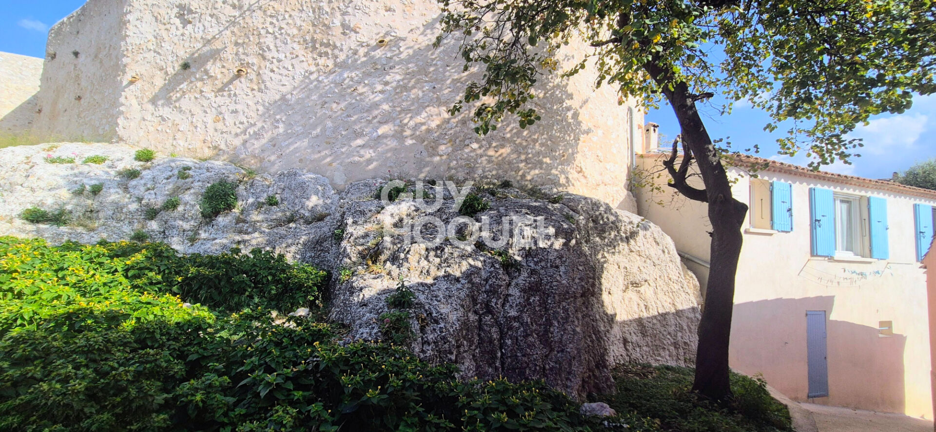 Bouc Bel Air (13320), Maison de village de 50 m2  pleine de charme, rénovée