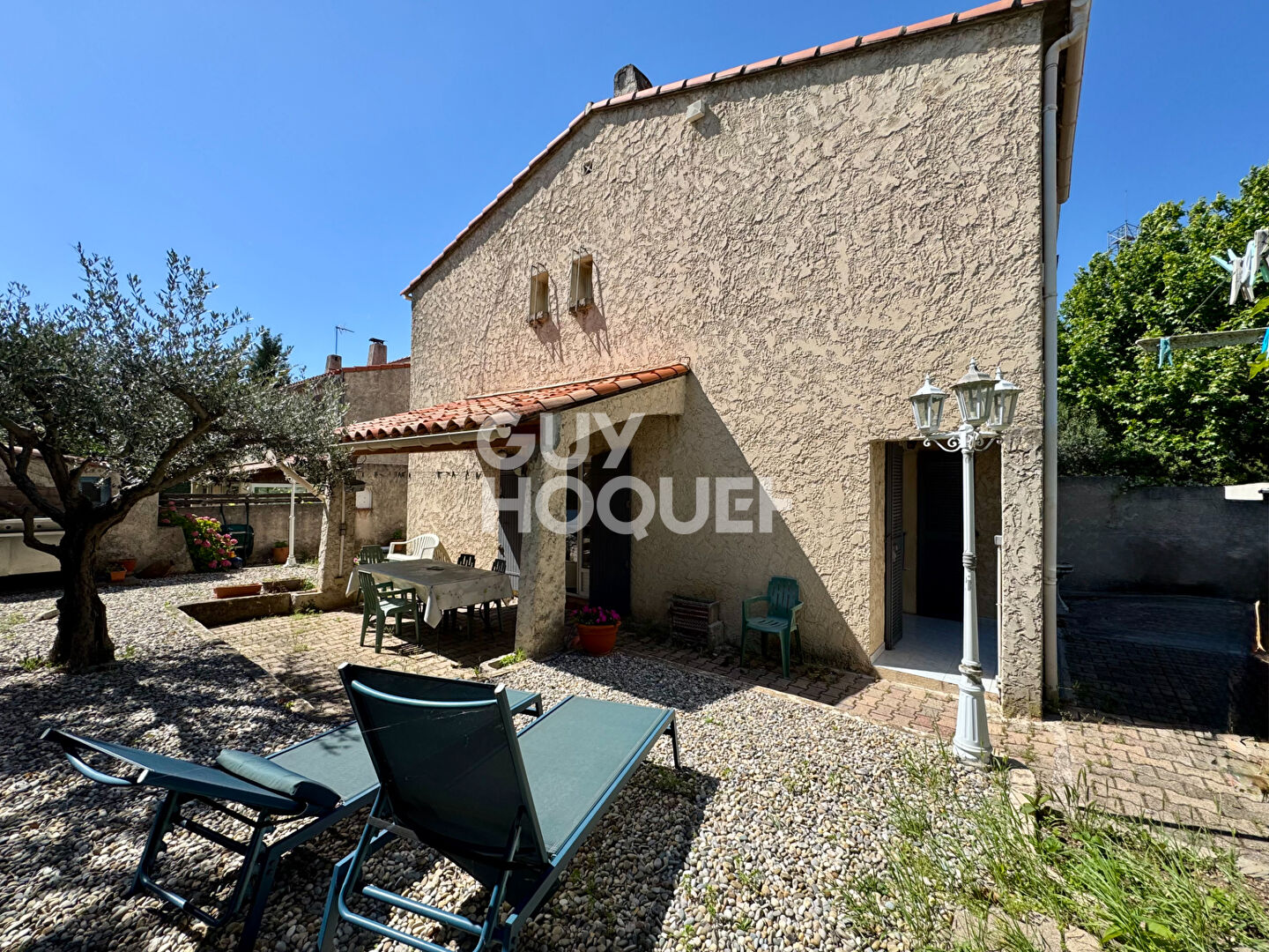 A Aubagne (13400), Maison 6 pièces de 100 m2 avec jardin