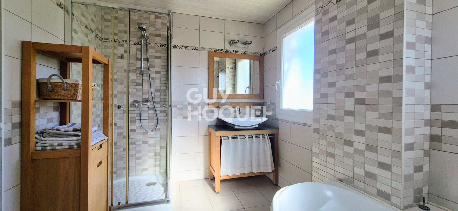 Bouc Bel Air, Maison de 107 m2 env 6 pièces sur terrain de 355 m2