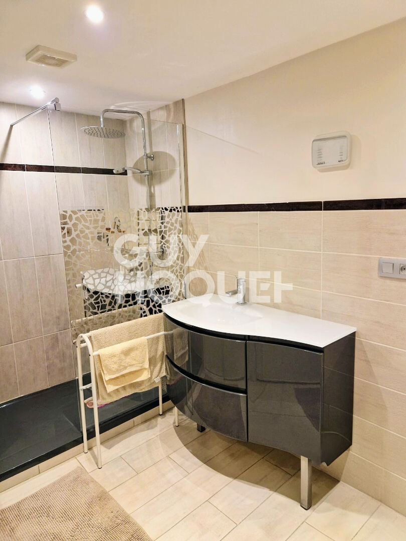 Maison Rousset de type 7 sur parcelle de 779 m2 au calme absolu