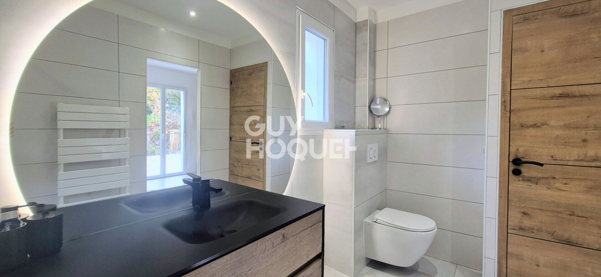 Bouc-Bel-Air - 13320 - Quartier Valcros - Prpriété de 220 m2 sur parcelle de 5200 m2 au calme absolu.