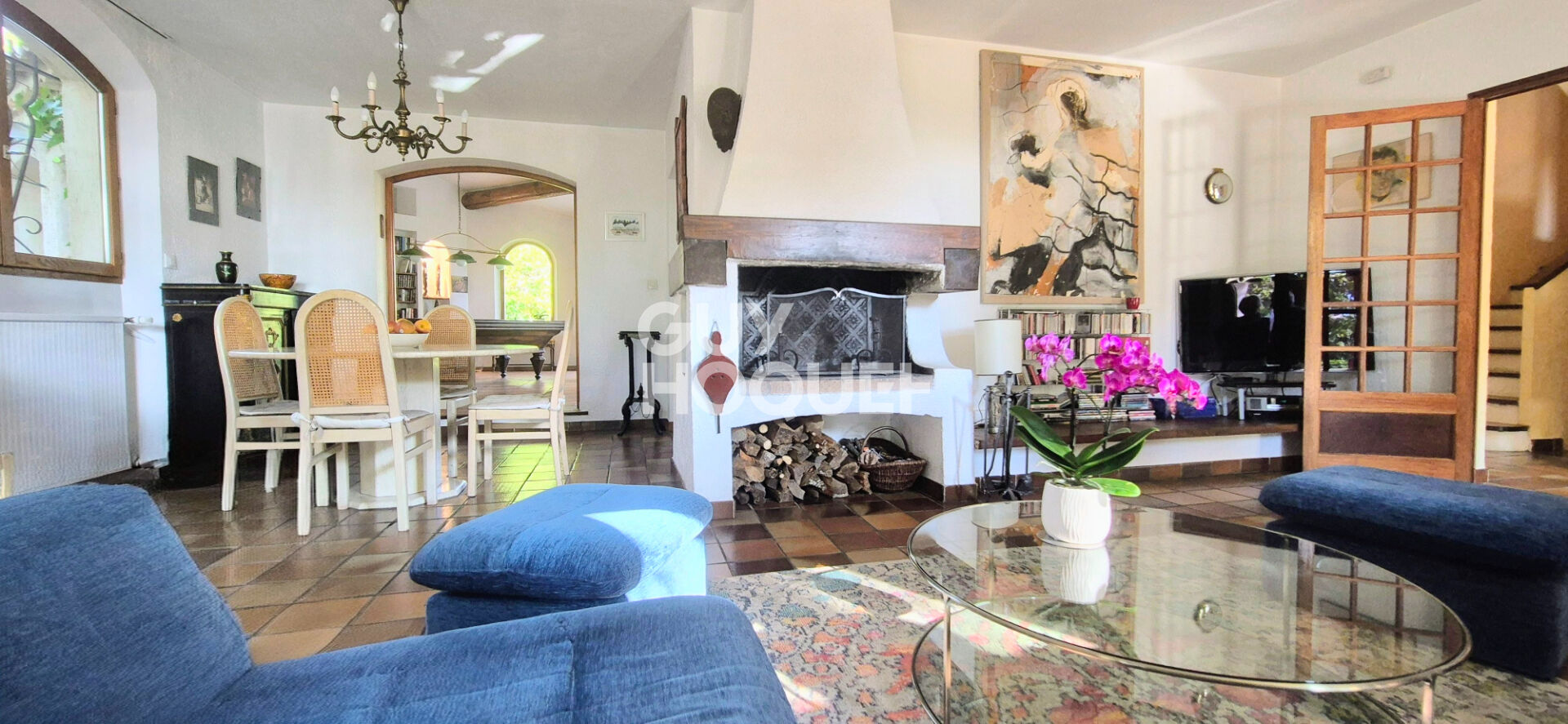 Maison Bouc Bel Air 7 pièces 178 m2 env sur une parcelle de 2068 m2.